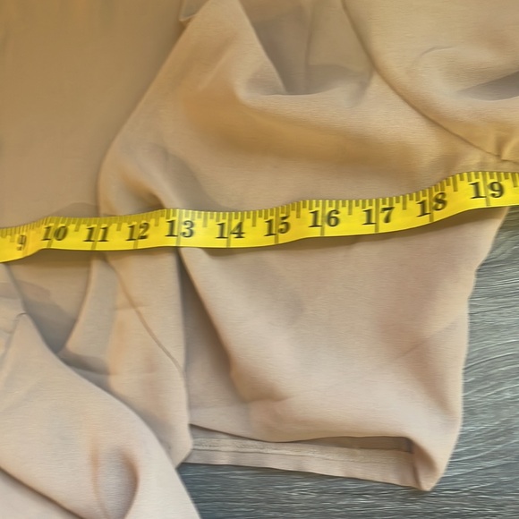 Tan tie front cut out, split hem, short sleeve maxi dress, Large - Picture 9 of 13